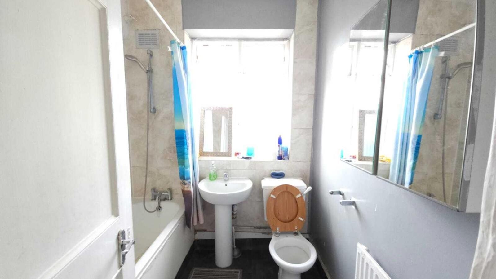 London Edgware Station Apartment Værelse billede