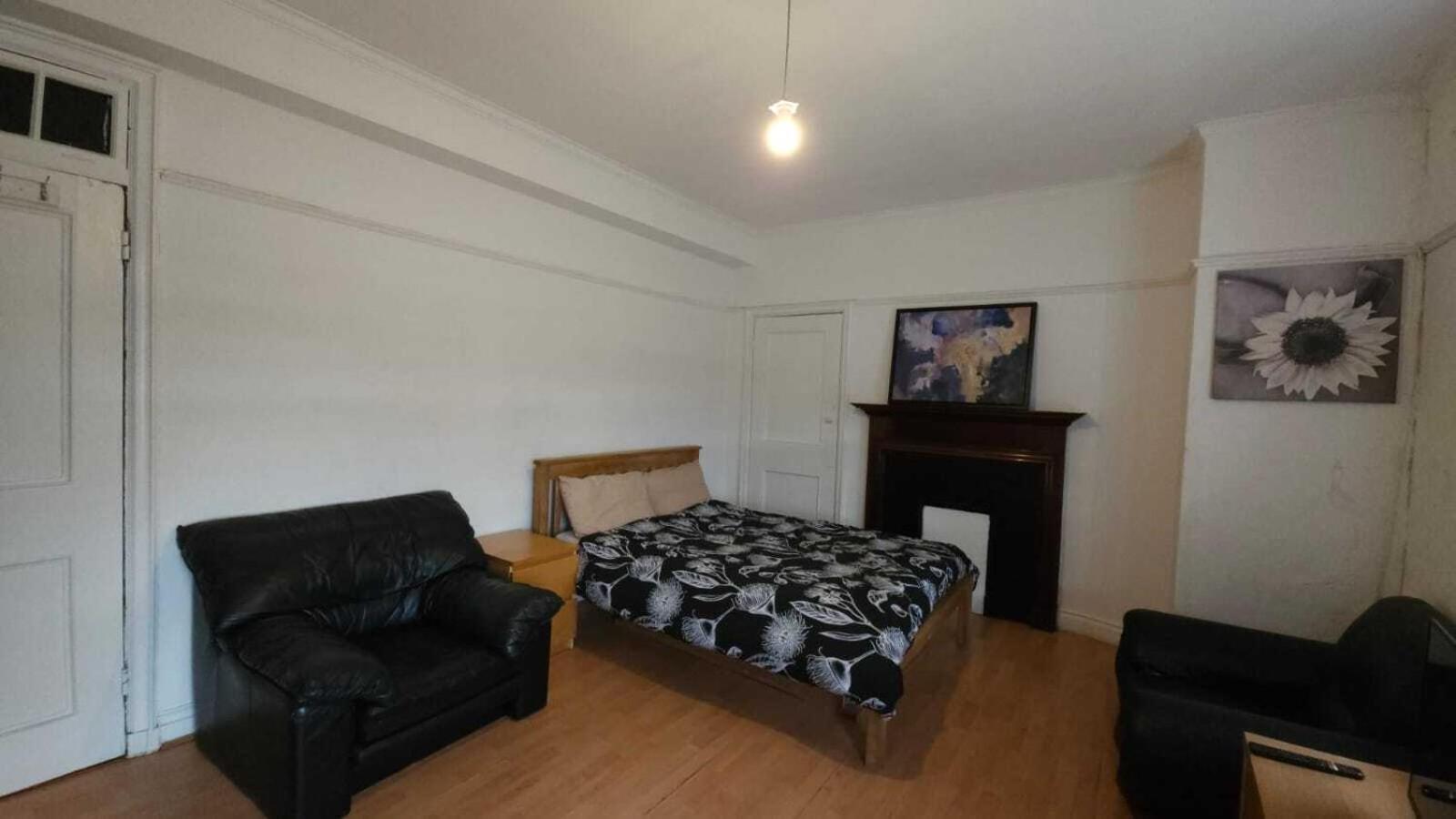 London Edgware Station Apartment Værelse billede