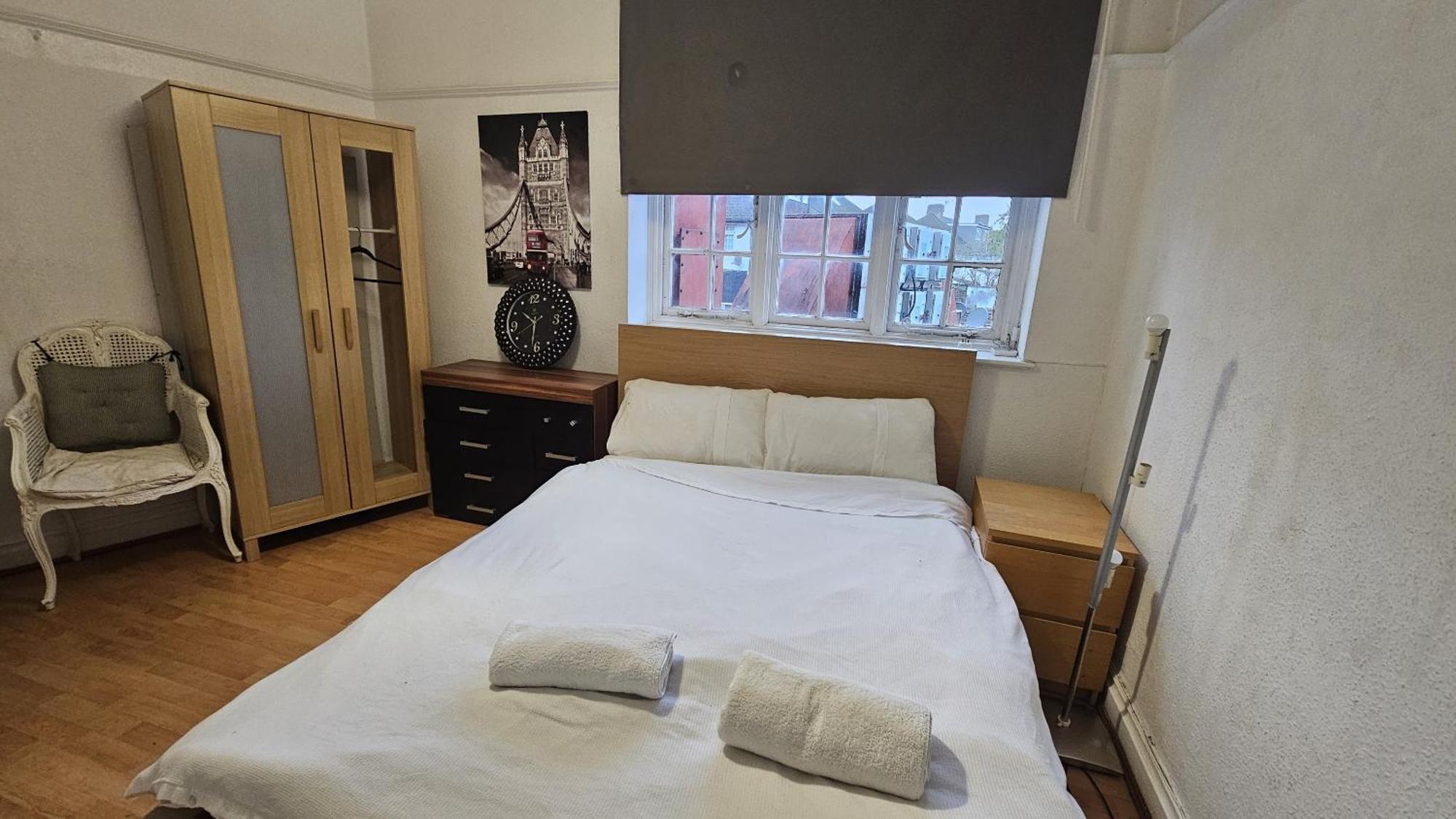 London Edgware Station Apartment Eksteriør billede